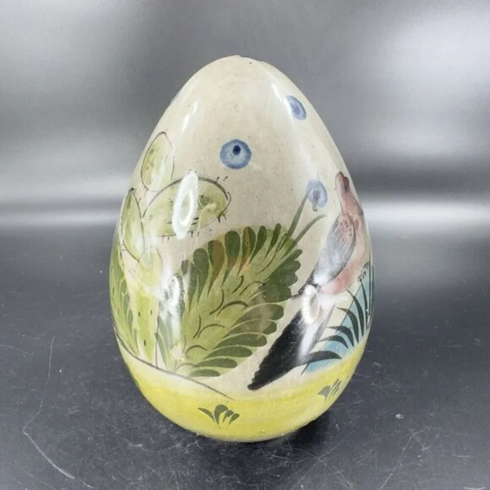 Mexico Folk Art Pottery Large Egg With Birds Figurine‎ Hand Made Painted Decor